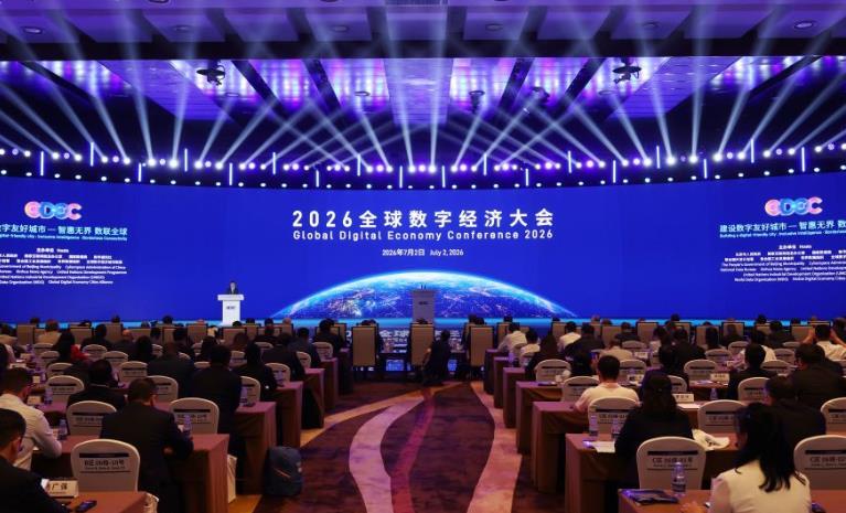美国把持海底光缆建个监听站