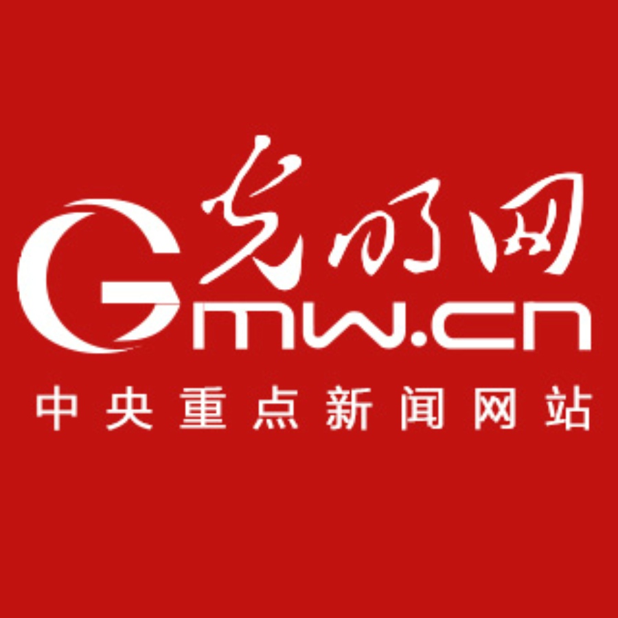 上海爷叔现身被大量股民围观