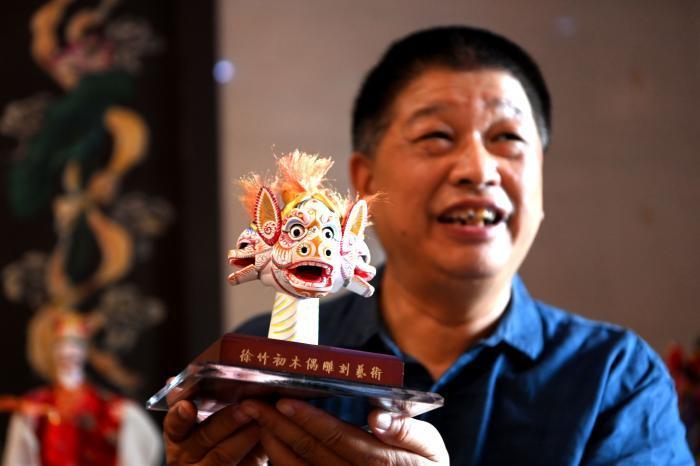 新闻1+1丨“新”商标法审议通过 治理“心机商标”有了新办法