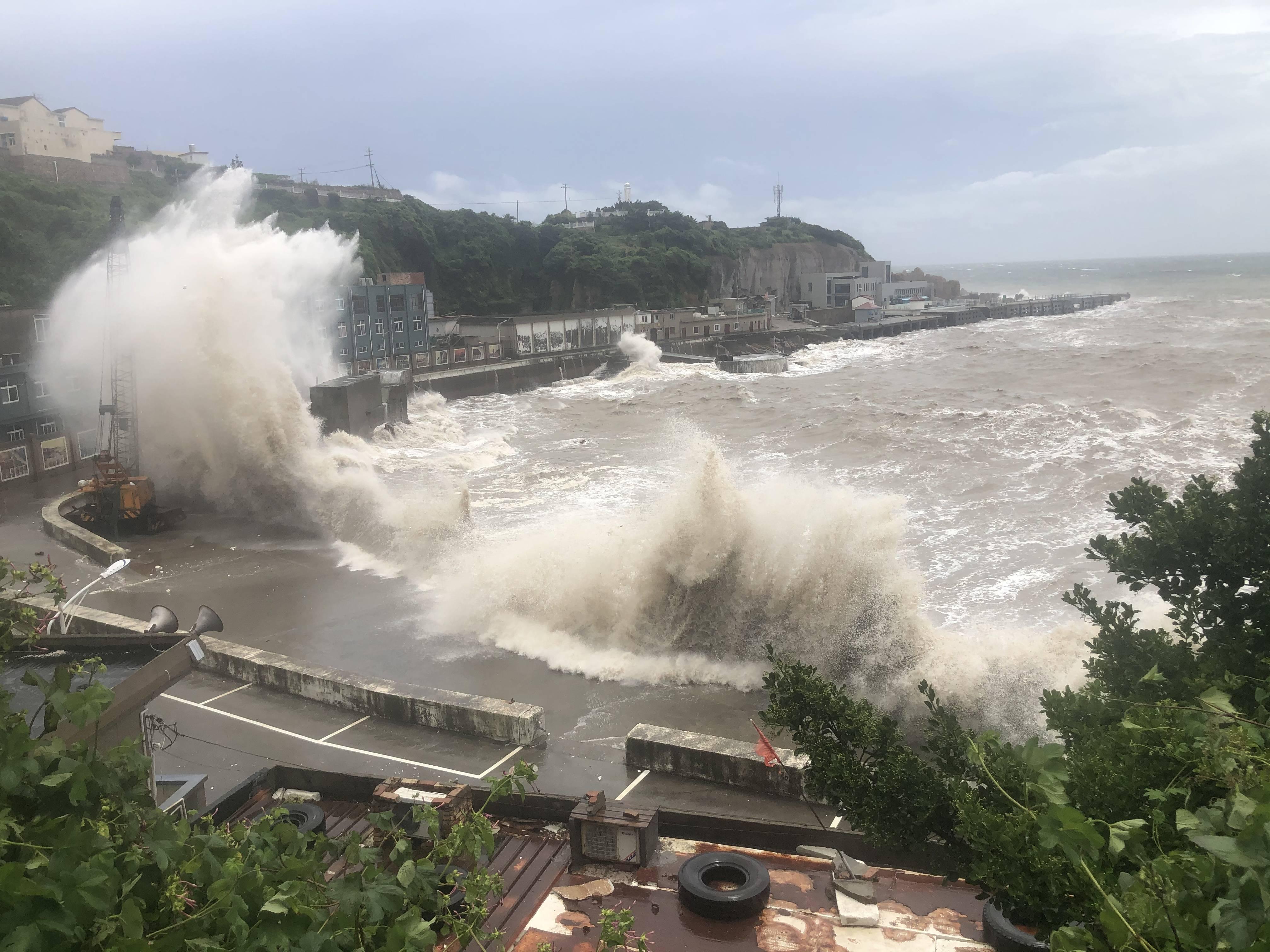 传承红色基因 多地开展形式多样主题党建活动