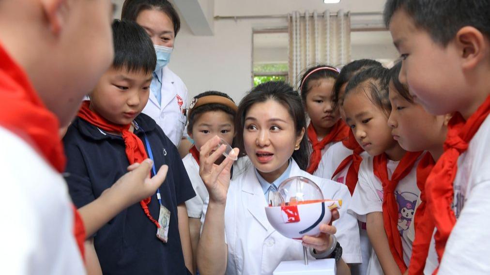 评论：“张凌赫现象”凸显两岸同胞可以“双向奔赴”